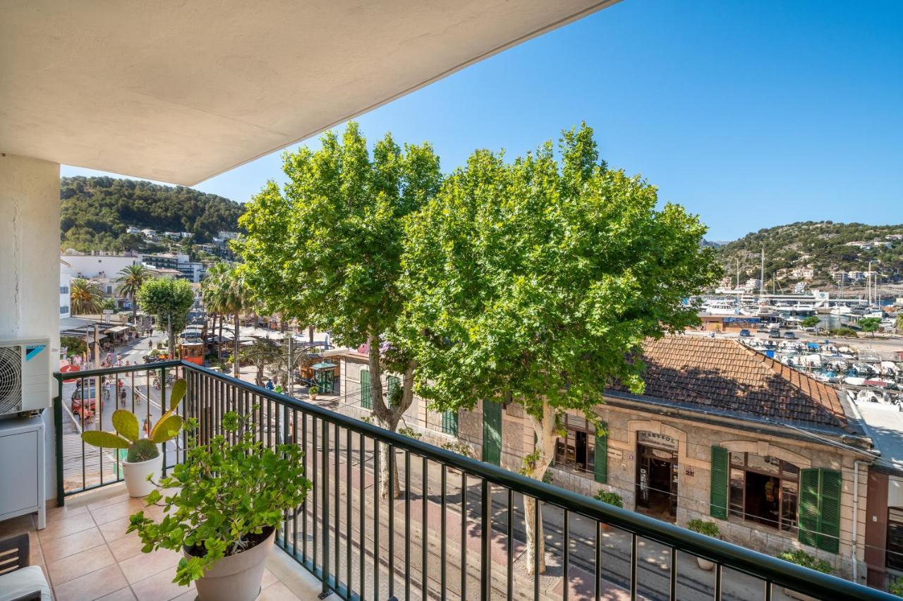 Seafront Apartment In Port Soller Порт-де-Сольєр Екстер'єр фото