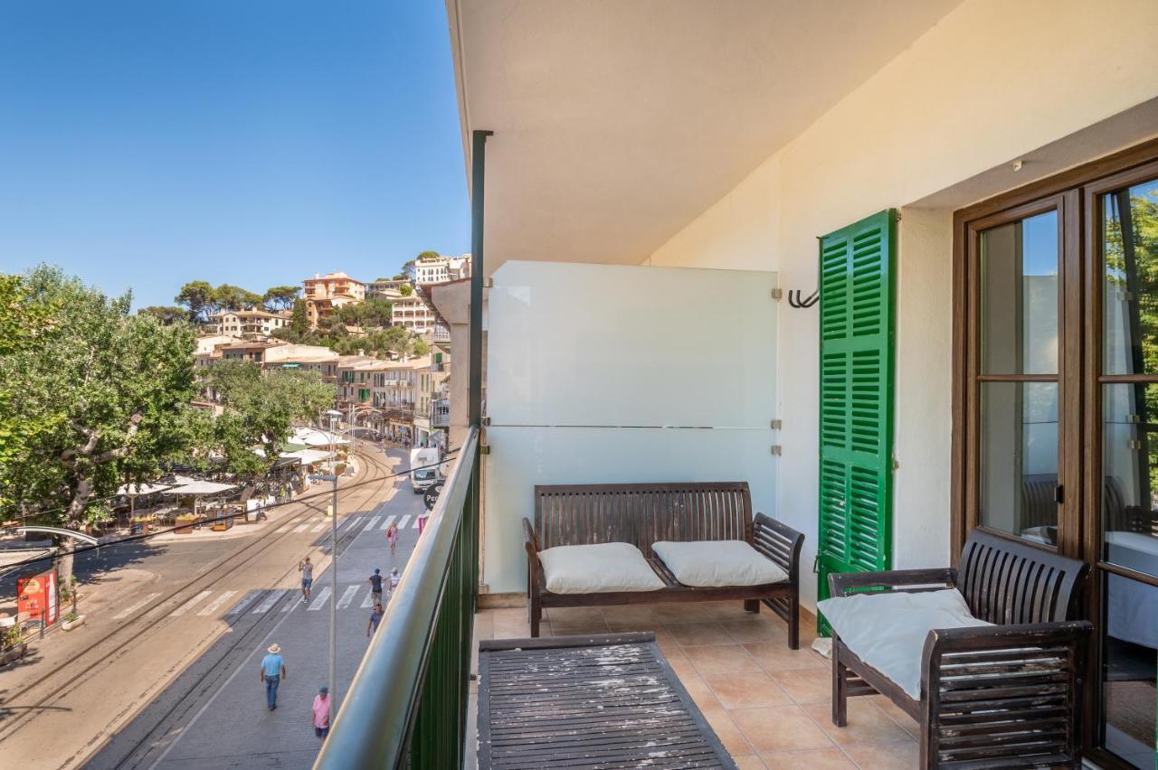Seafront Apartment In Port Soller Порт-де-Сольєр Екстер'єр фото